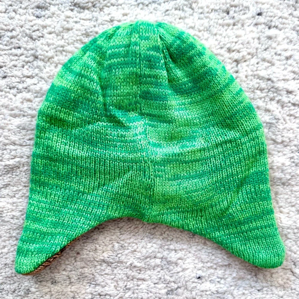 Disney/Pixar The Good Dinosaur Arlo/T-Rex Green/Brown Reversible Knit Beanie